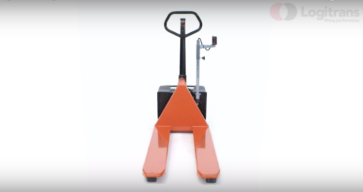 Electric highlifter with level control