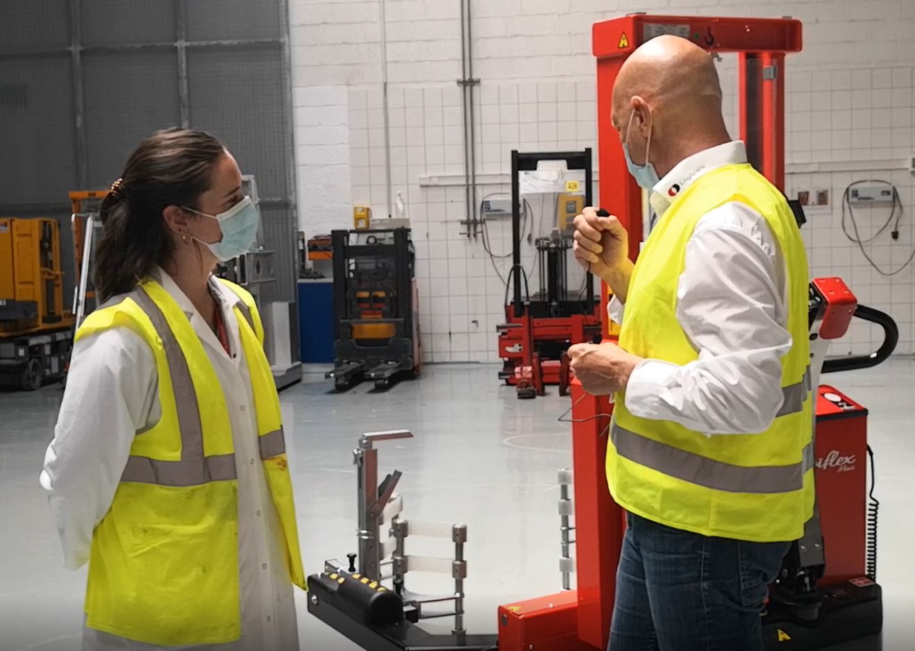 Clarins in Frankreich optimiert die Produktion mit Elektro-Geräten